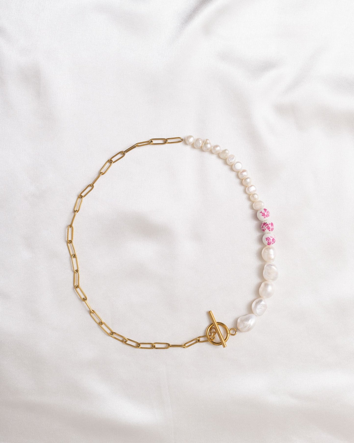 NECKLACE - PINK CLOUD -