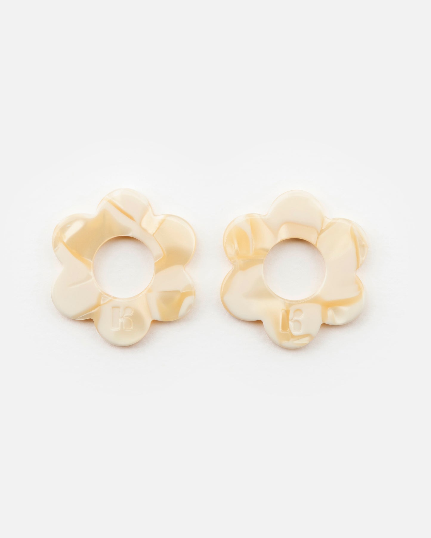 MAXI FLEURETTE - Sans anneaux -