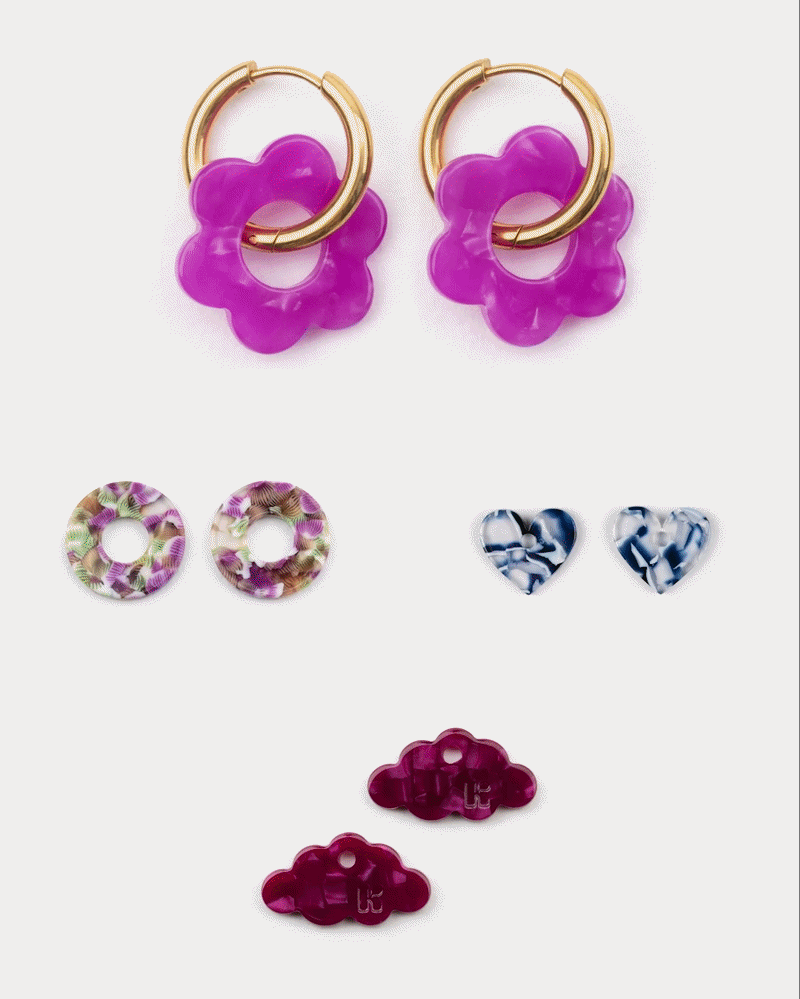 PACK 1 paire + 3 charms au choix