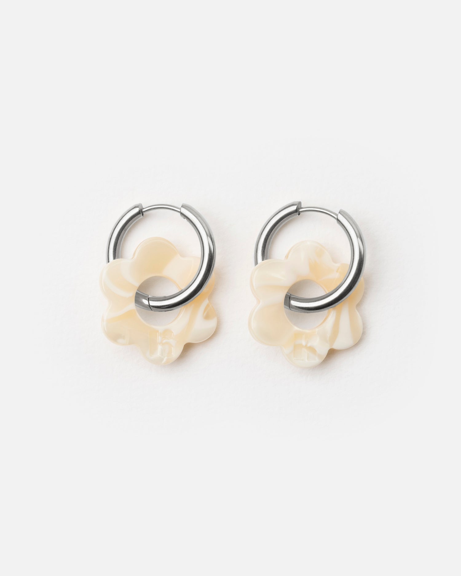 Boucles d'oreilles BABY FLEURETTE - Nude - – KURAGE GINZA